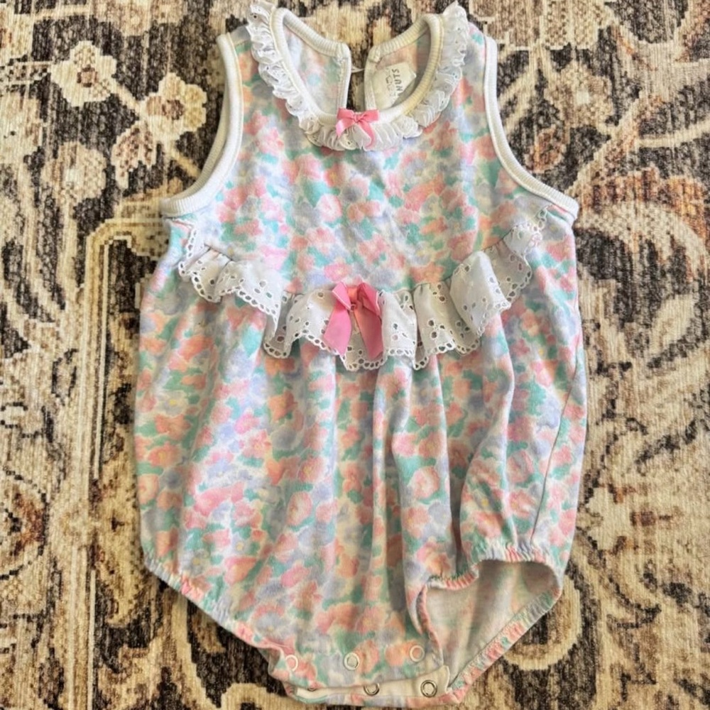 Baby Girl’s Onesie